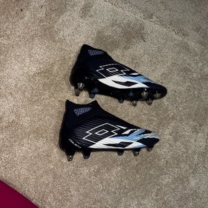 Lotto Navy and White soft ground Soccer Cleats